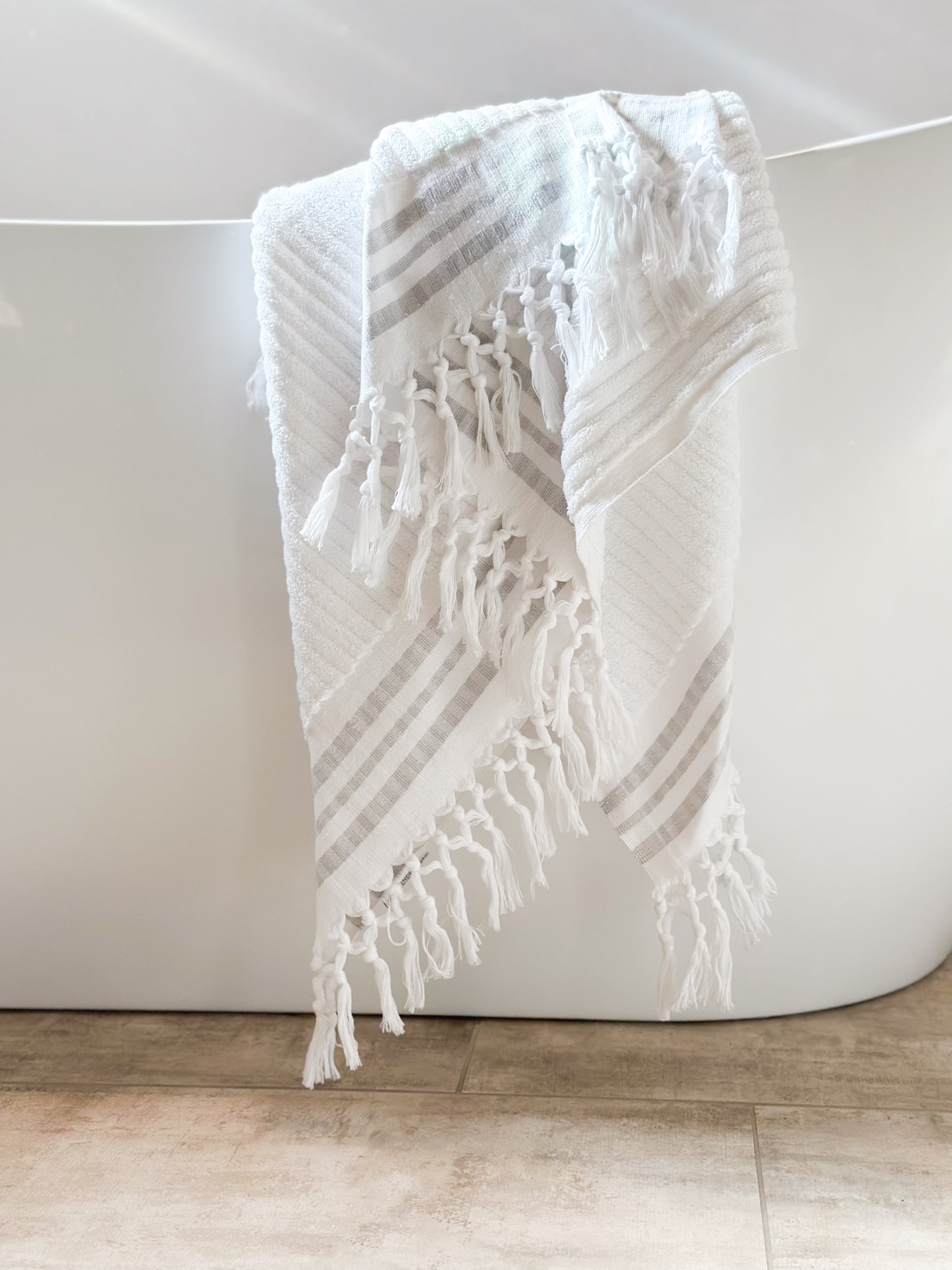 Body Sheet: Thick-Looped Weave