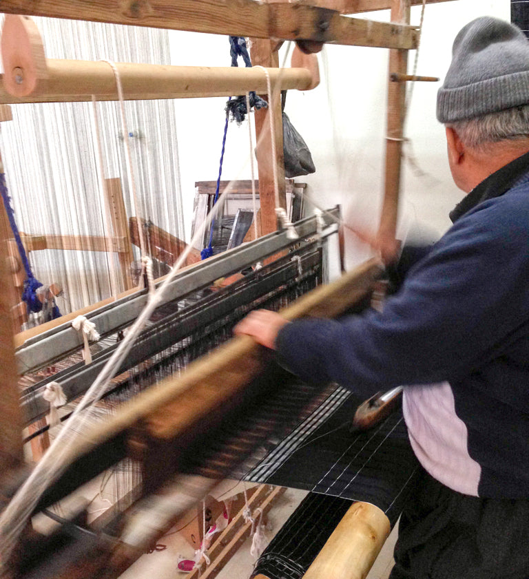 The Art of Shuttle-loom Weaving: A Step-by-Step Journey of Craftsmanship and Care