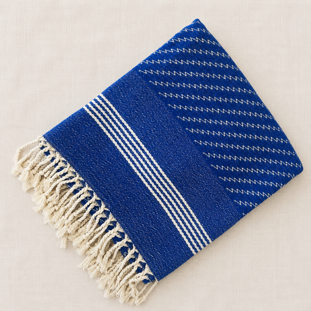 Body Towel (Flat Weave): Lightning Pattern