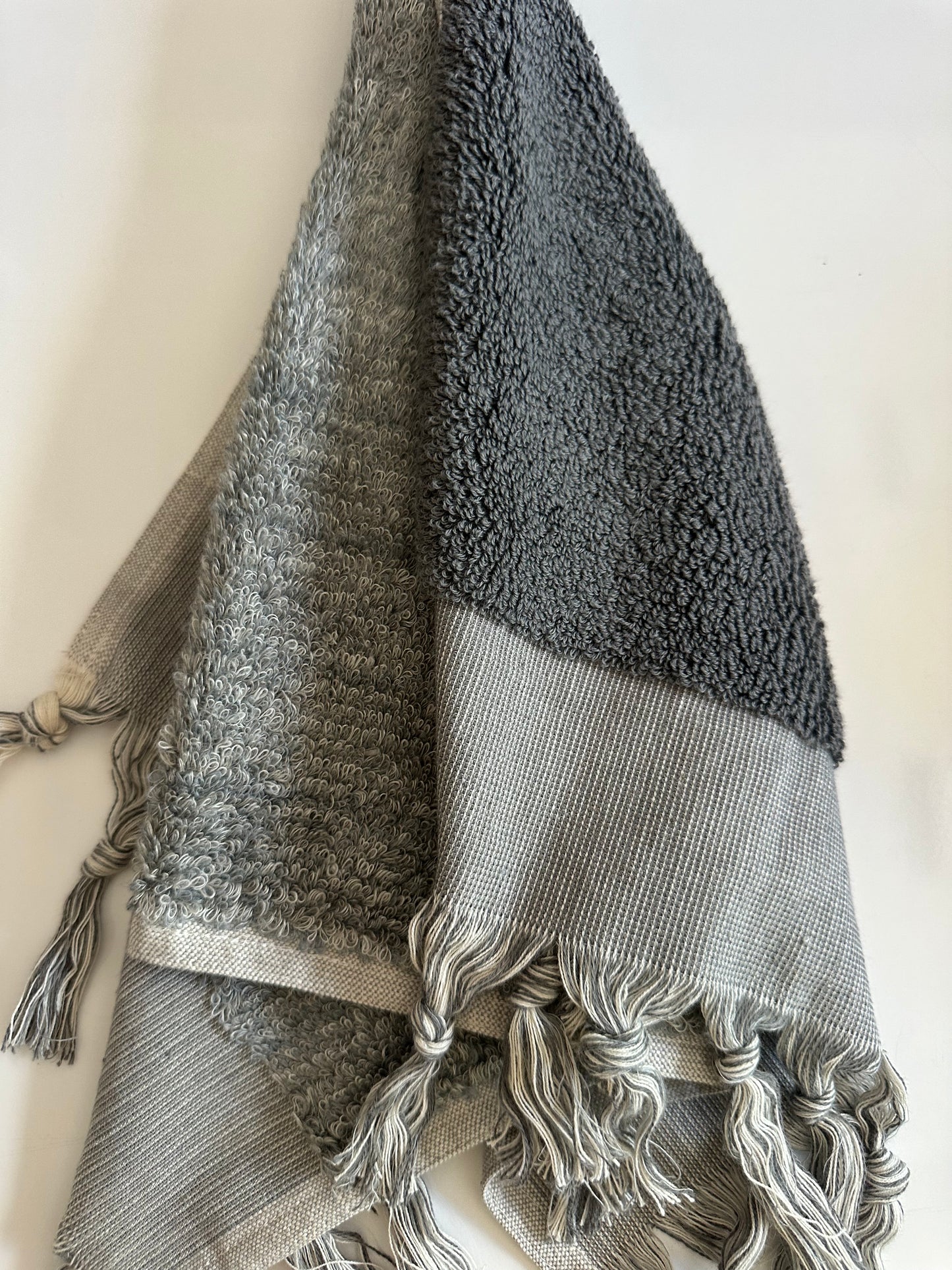 The Thick Looped Hand Towel