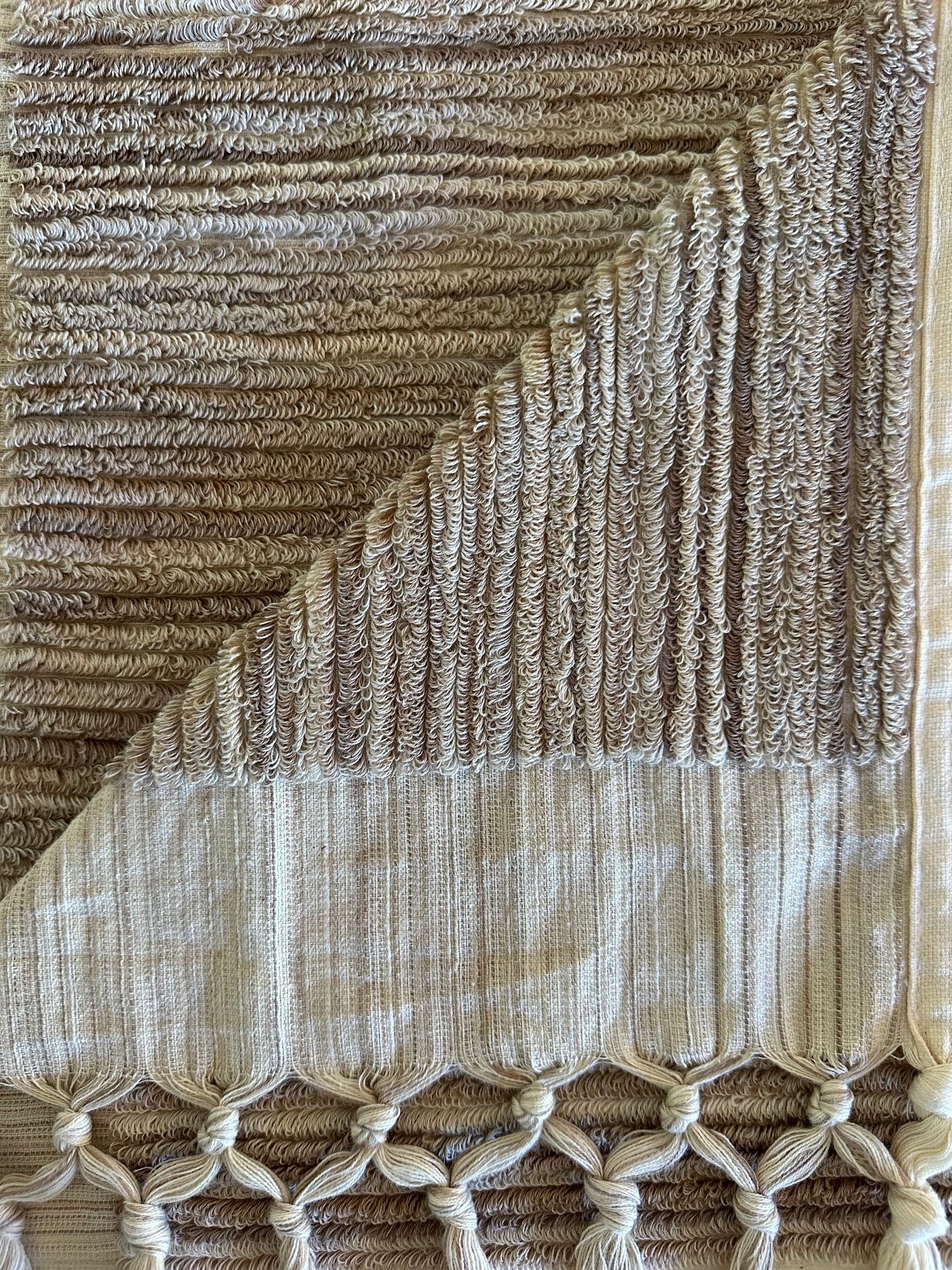 The Thick Looped Hand Towel