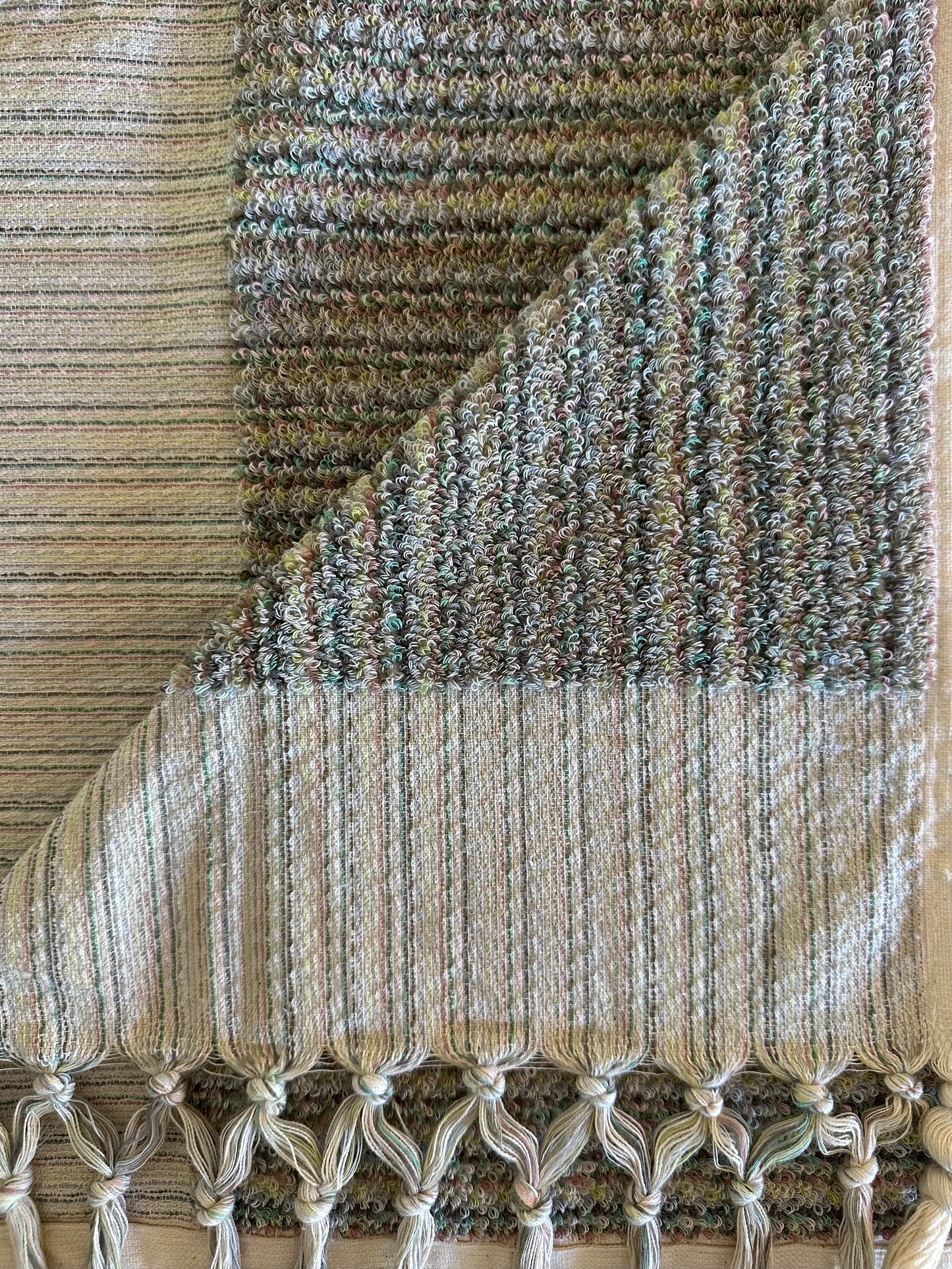 The Thick Looped Hand Towel