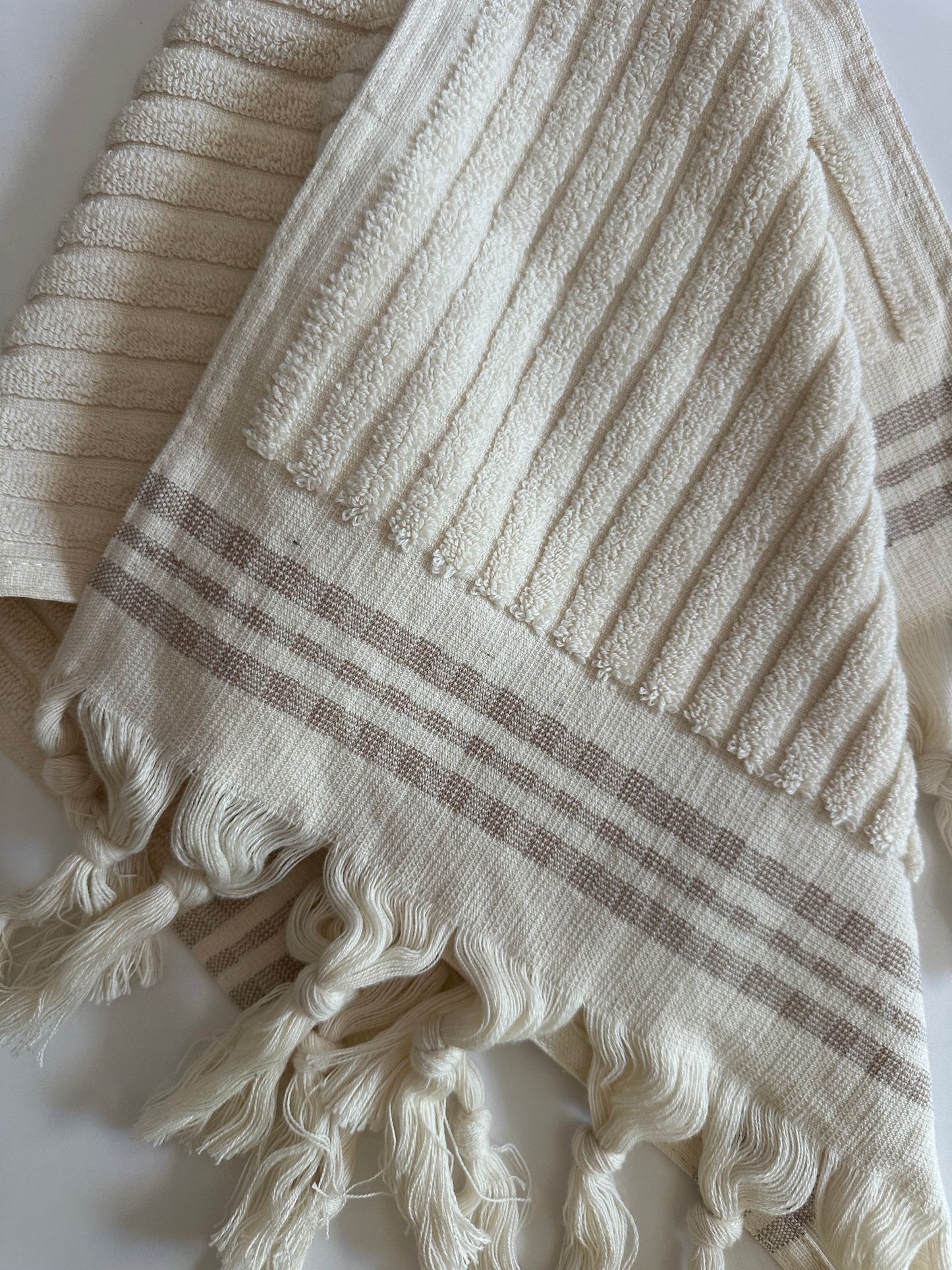 The Thick Looped Hand Towel